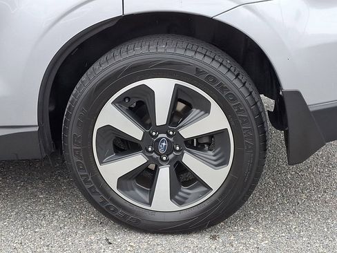 Used 2018 Subaru Forester 2.5i Limited w/ Popular Package #2 image 7