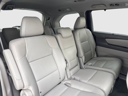 Used 2017 Honda Odyssey EX-L image 45