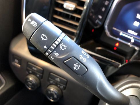 Certified 2024 Chevrolet Silverado 1500 LT image 28