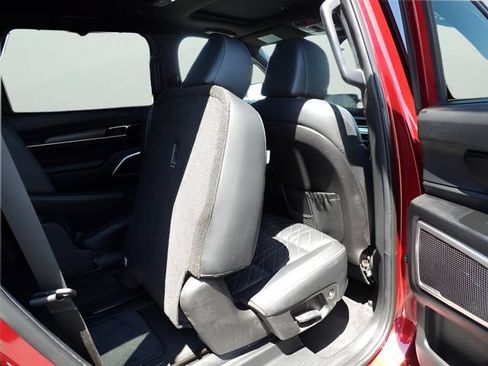 Used 2024 Kia Telluride EX X-Line AWD/4WD image 51