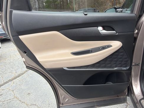 Used 2020 Hyundai Santa Fe Limited image 22