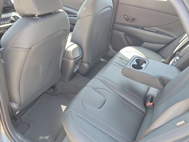 New 2026 Hyundai Elantra SEL Sport FWD image 25