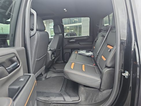 Used 2024 GMC Sierra 3500 AT4 w/ AT4 Premium Plus Package image 16