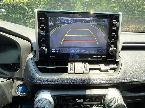 Used 2022 Toyota RAV4 XSE w/ XSE Grade Weather Package AWD/4WD image 16