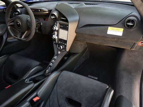 Used 2020 McLaren 720S RWD image 10