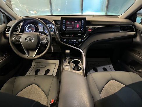 Used 2023 Toyota Camry LE FWD image 9