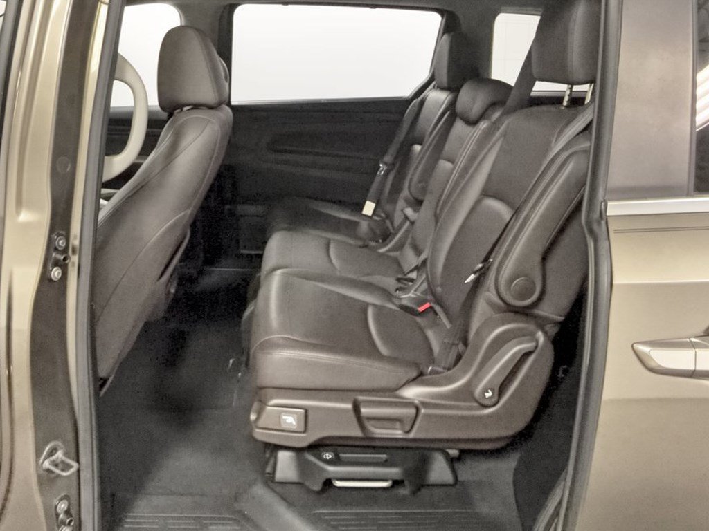 Used 2018 Honda Odyssey EX-L image 25