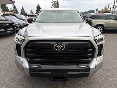 Used 2023 Toyota Tundra SR5 w/ SR5 Premium Package AWD/4WD image 10