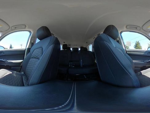Used 2025 Nissan Pathfinder SV FWD image 45