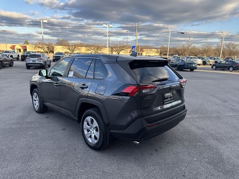 New 2025 Toyota RAV4 LE image 5