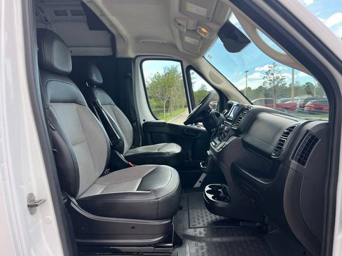 Used 2023 RAM ProMaster 2500 FWD image 13