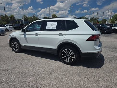 Used 2023 Volkswagen Tiguan S FWD image 5