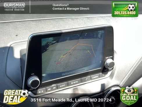 Used 2024 Nissan Sentra SV FWD image 13