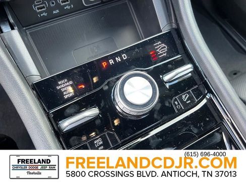 New 2025 Jeep Grand Cherokee L Overland w/ Luxury Tech Group IV image 14