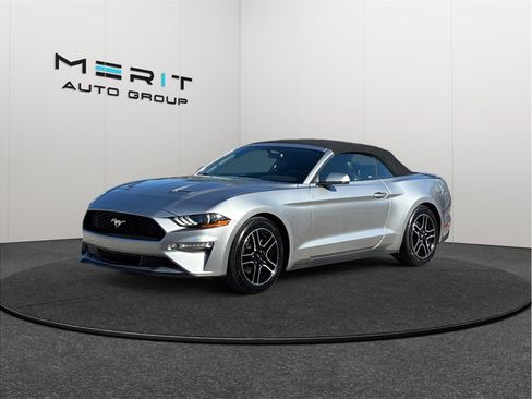 Used 2020 Ford Mustang Premium image 4