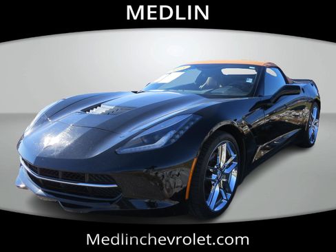 Used 2015 Chevrolet Corvette Stingray Convertible w/ 2LT Preferred Equipment Group image 3