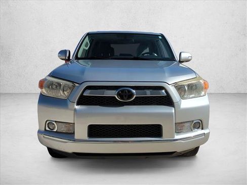 Used 2012 Toyota 4Runner SR5 w/ Convenience Pkg AWD/4WD image 2