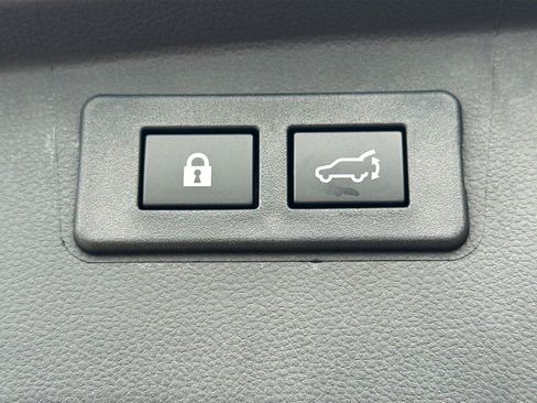 Certified 2025 Subaru Outback Touring XT image 13