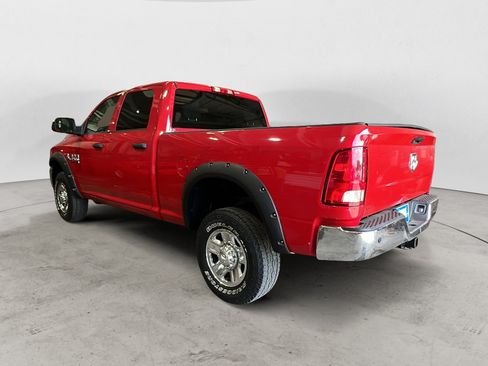 Used 2018 RAM 2500 Tradesman w/ Chrome Appearance Group AWD/4WD image 4