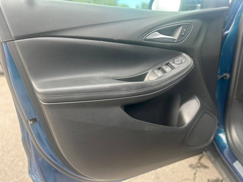 Used 2020 Buick Encore GX Preferred FWD image 10