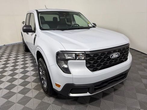 Used 2025 Ford Maverick XLT w/ Equipment Group 302A image 13