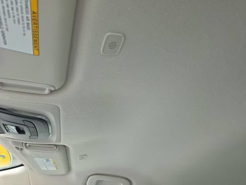 Used 2026 Toyota Corolla LE FWD image 28