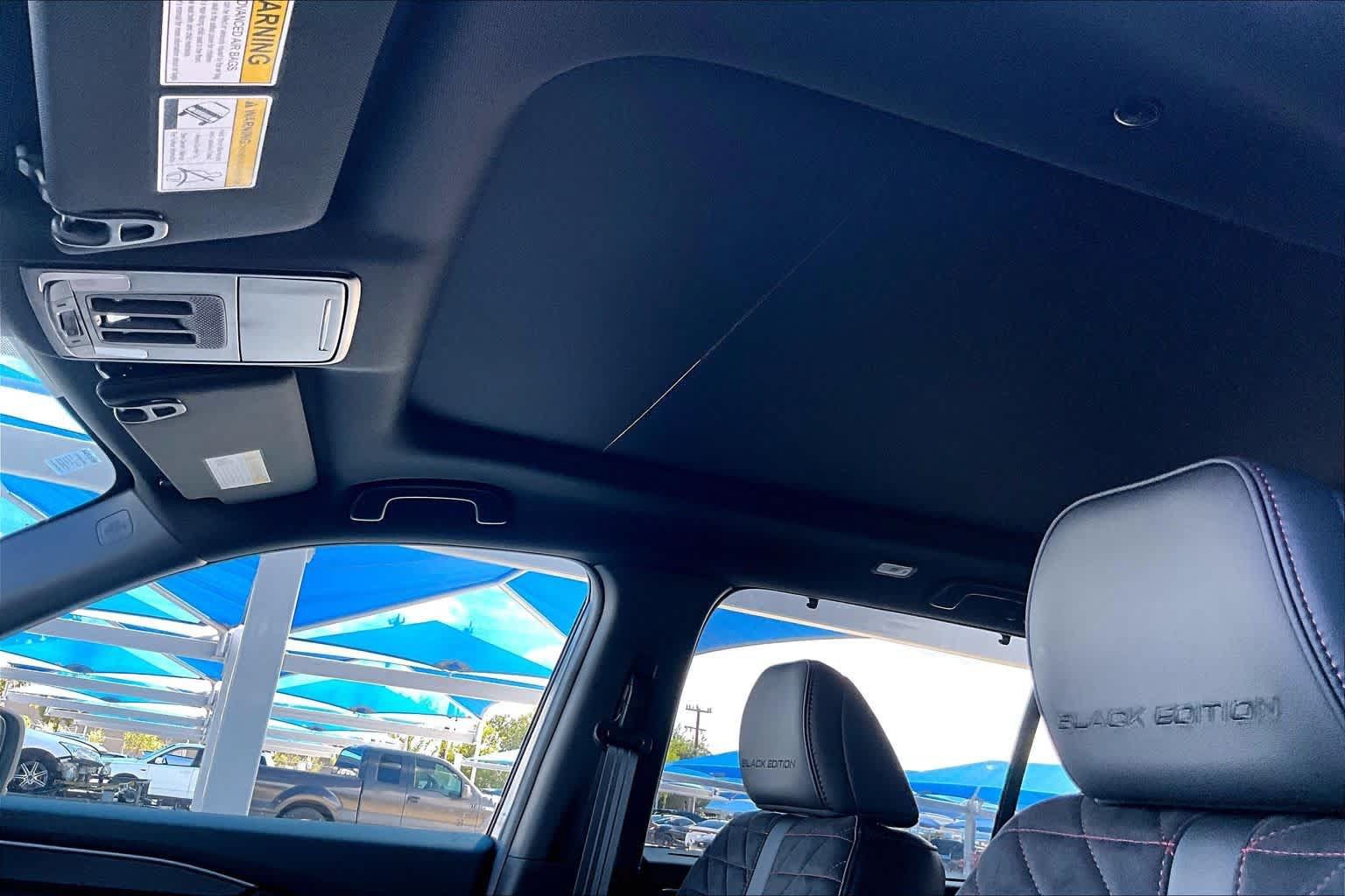 New 2026 Honda Pilot Black Edition image 17