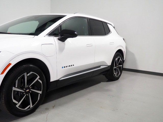 Used 2024 Chevrolet Equinox EV FWD LT w/ 2LT w/ LPO, Blackout Package image 52