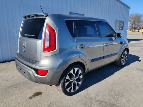 Used 2012 Kia Soul ! w/ Premium Pkg image 14