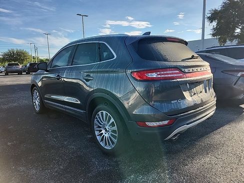 Used 2017 Lincoln MKC Reserve FWD image 4