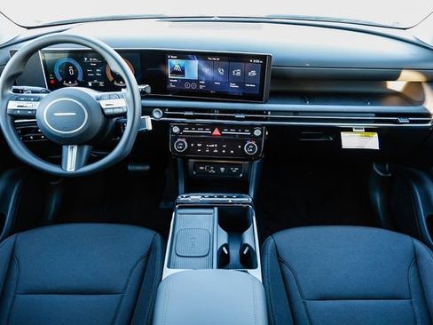 New 2025 Hyundai Tucson SEL image 12