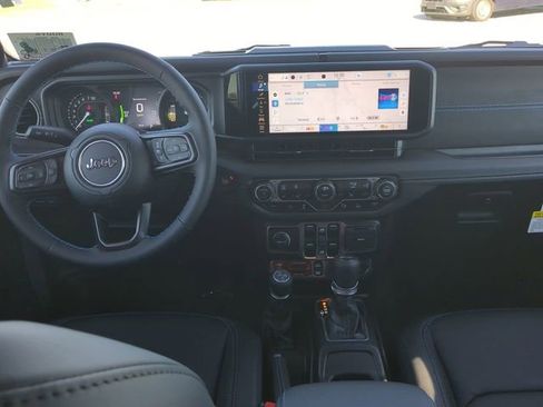 New 2025 Jeep Wrangler Unlimited Rubicon 4xe image 14