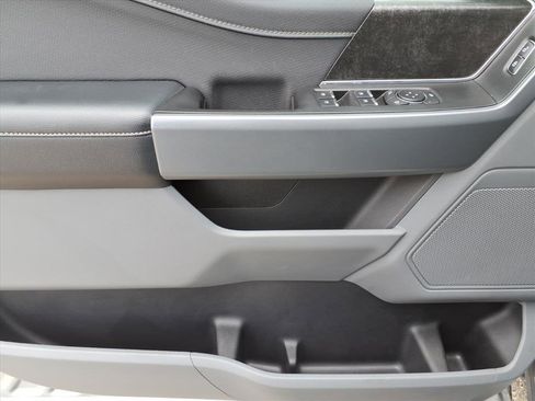 Used 2021 Ford F150 XLT w/ Equipment Group 302A High image 12