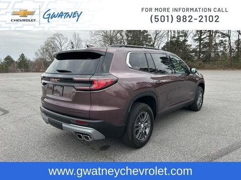 Used 2025 GMC Acadia Elevation image 5