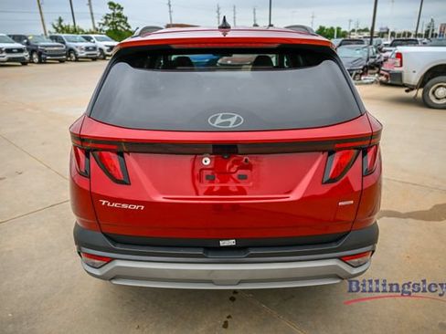 Used 2025 Hyundai Tucson SEL AWD/4WD image 4