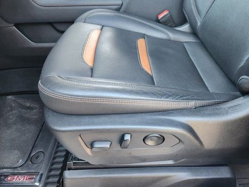 Used 2022 GMC Sierra 1500 AT4 w/ AT4 Premium Package image 26