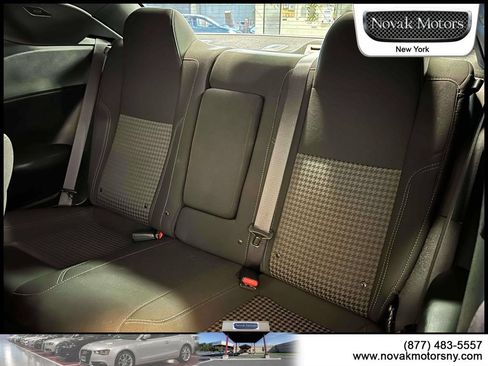 Used 2023 Dodge Challenger SXT w/ Blacktop Package AWD/4WD image 18