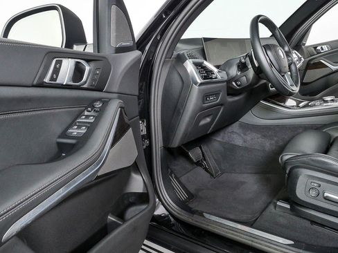 Used 2026 BMW X5 sDrive40i RWD image 8