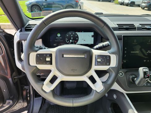 Certified 2026 Land Rover Defender 110 S AWD/4WD image 18