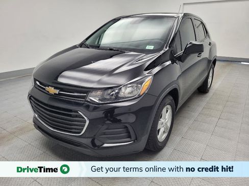 Used 2020 Chevrolet Trax LS image 1