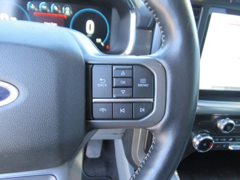 Used 2022 Ford F150 Lariat w/ Equipment Group 502A High image 24