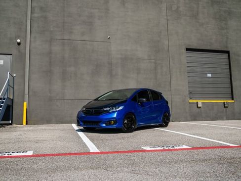 Used 2018 Honda Fit EX image 19