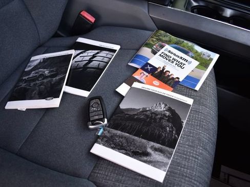 Used 2021 Ford F150 XLT w/ Equipment Group 302A High RWD image 16