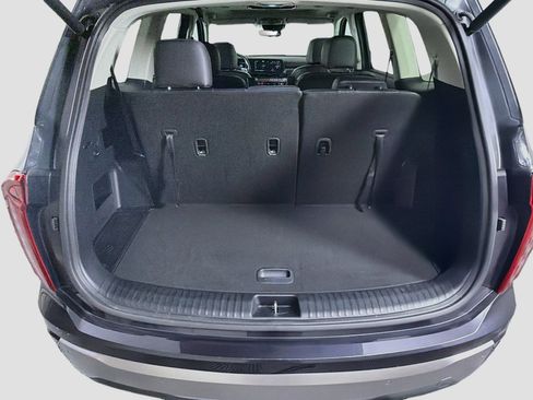 Used 2025 Kia Telluride S FWD image 31