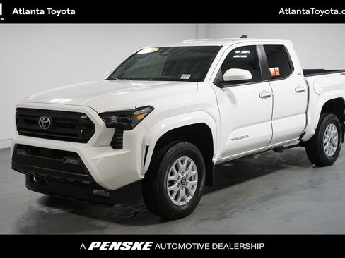 Used 2024 Toyota Tacoma SR5 image 1