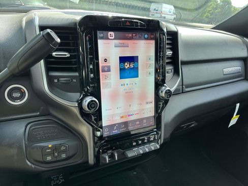 Used 2025 RAM 2500 Big Horn image 15