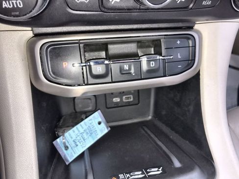 Used 2023 GMC Acadia Denali w/ Denali Ultimate Package AWD/4WD image 20