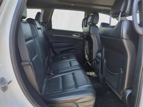 Used 2016 Jeep Grand Cherokee High Altitude RWD image 19