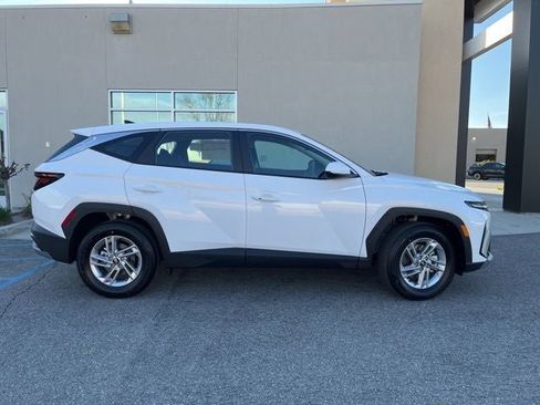 New 2026 Hyundai Tucson SE image 5