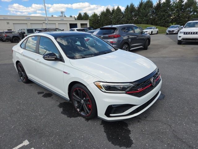 Used 2019 Volkswagen Jetta GLI FWD image 18